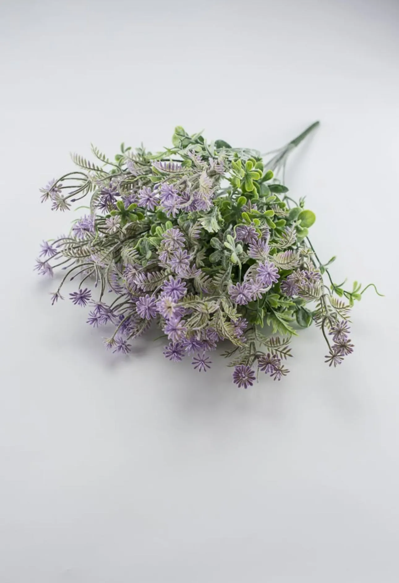 Artificial mixed greenery bush with lavender tips