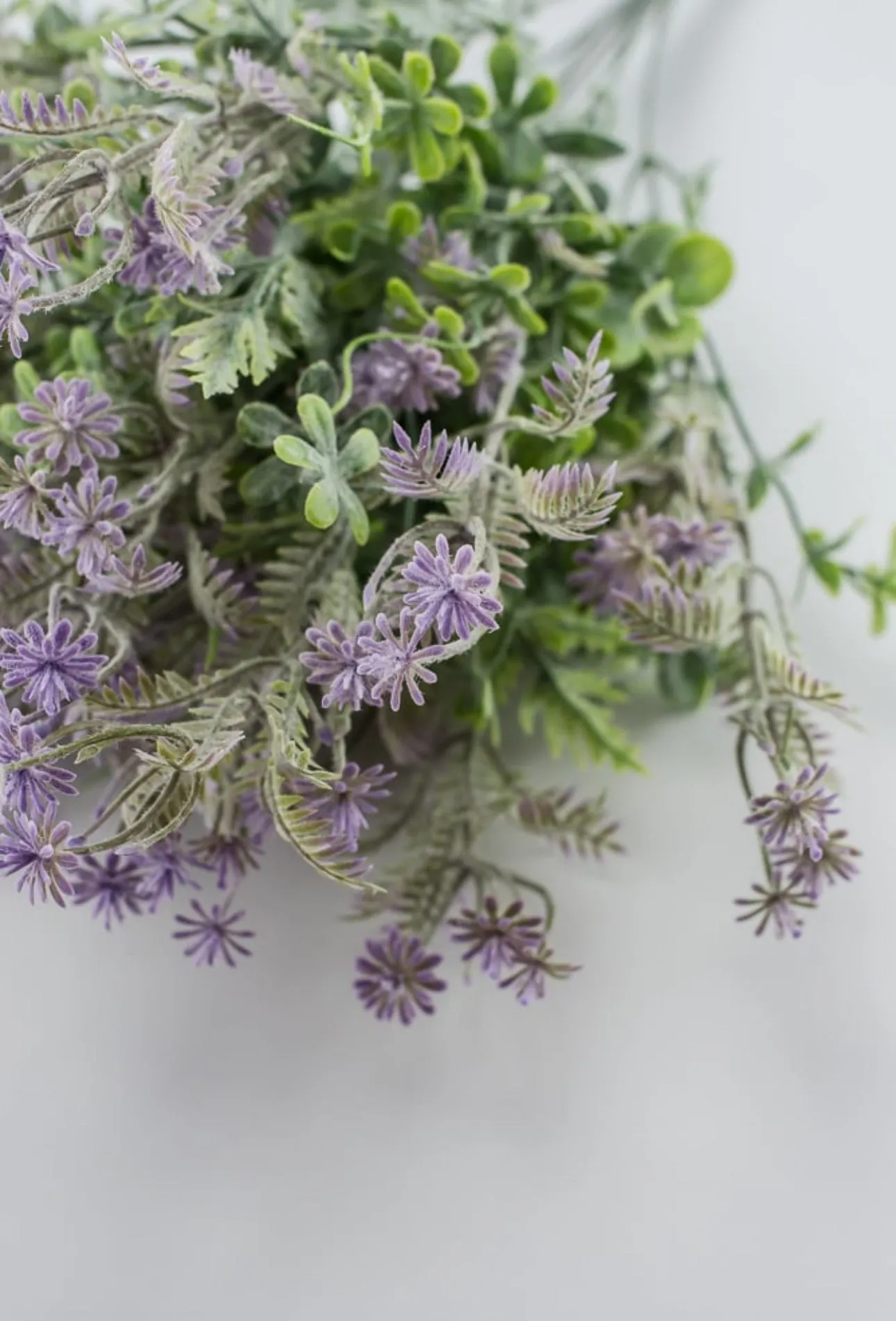 Artificial mixed greenery bush with lavender tips