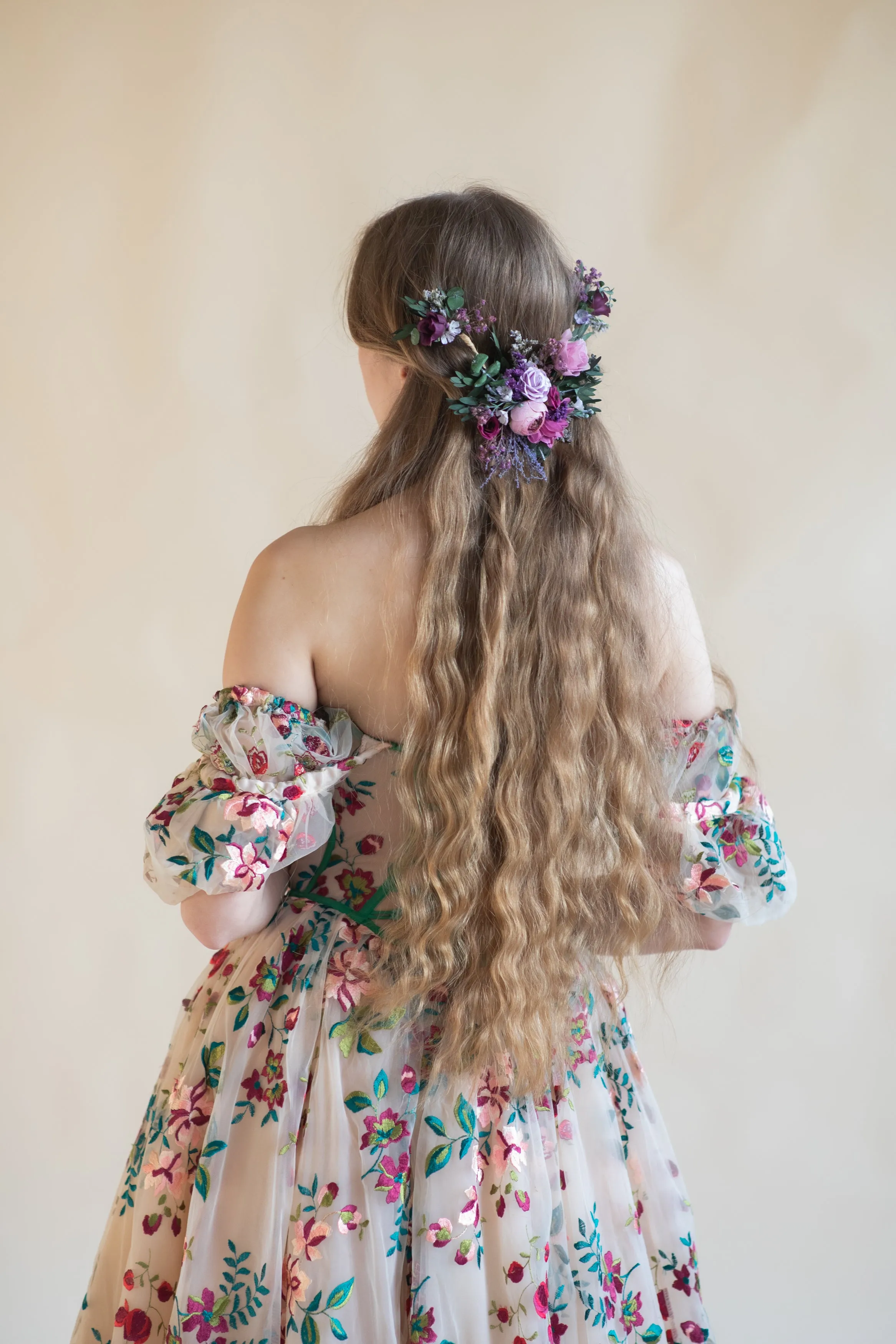 Purple shapeable flower hair vine